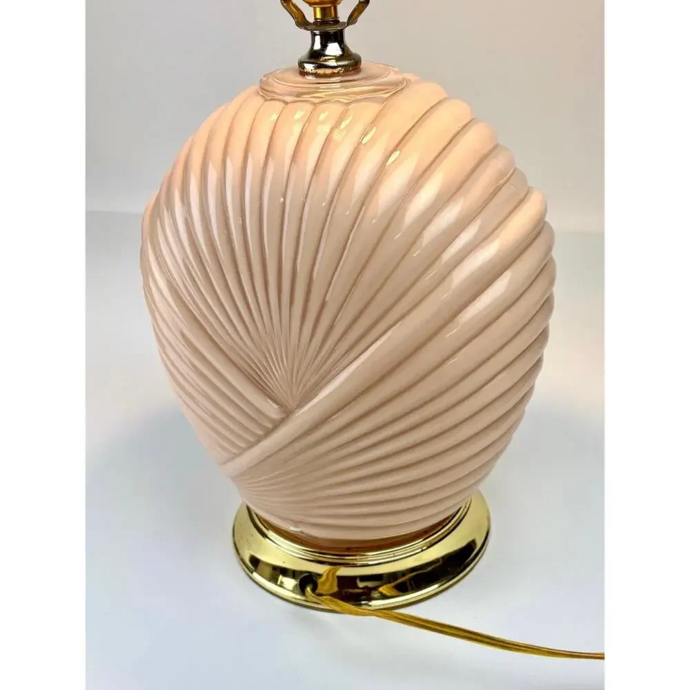 Vintage Art Deco Revival Post Modern 80s Pink Glass Cased Shell Table Lamp Works